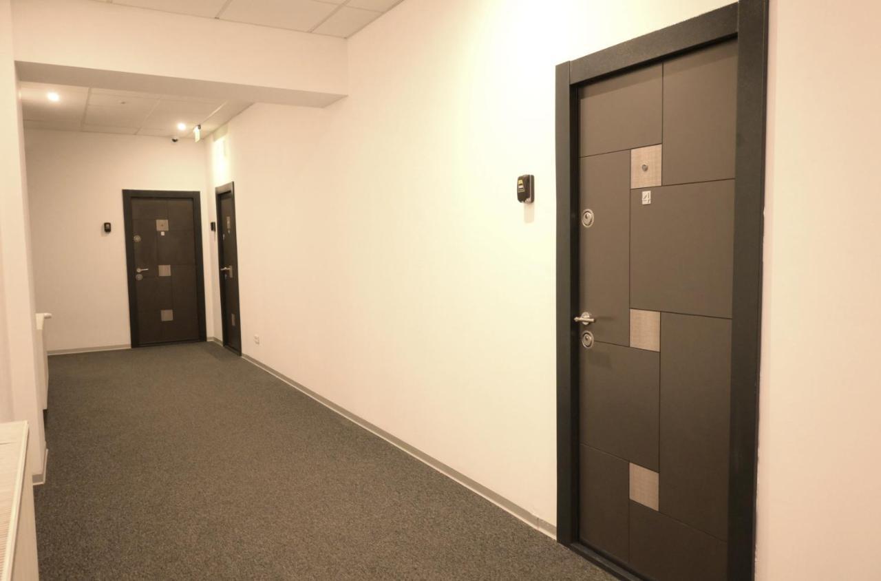 Luana Airport Apartments #3 Otopeni Dış mekan fotoğraf